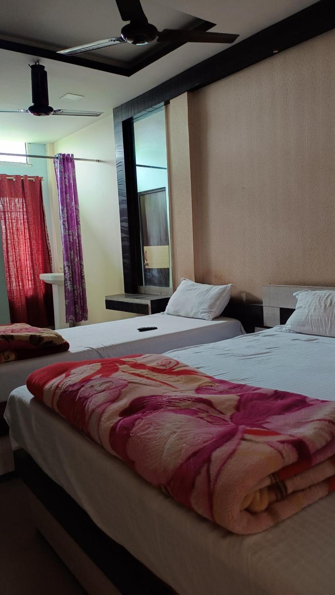 Hotel Srimanta Sankardev Majuli Екстериор снимка